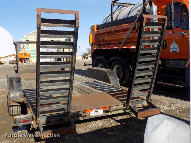 image for item DE7583 2002 Maclander 18TSLWB utility trailer