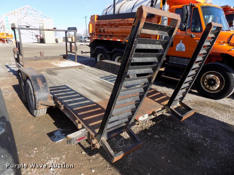 image for item DE7583 2002 Maclander 18TSLWB utility trailer