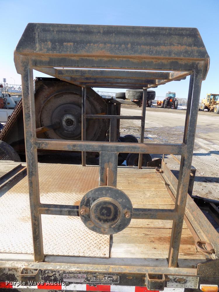 image for item DE7583 2002 Maclander 18TSLWB utility trailer