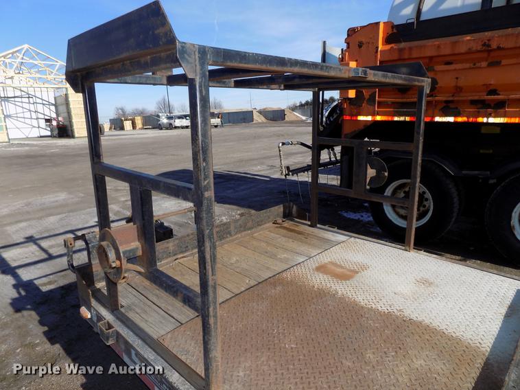 image for item DE7583 2002 Maclander 18TSLWB utility trailer