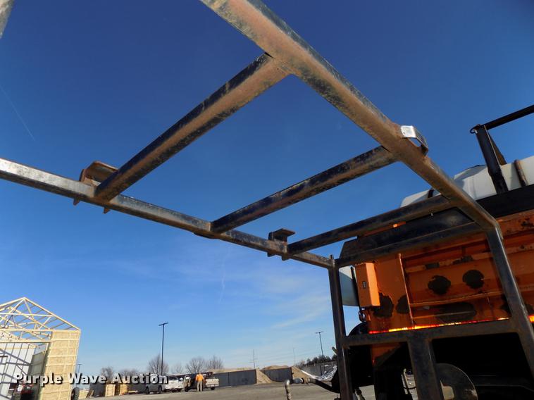 image for item DE7583 2002 Maclander 18TSLWB utility trailer