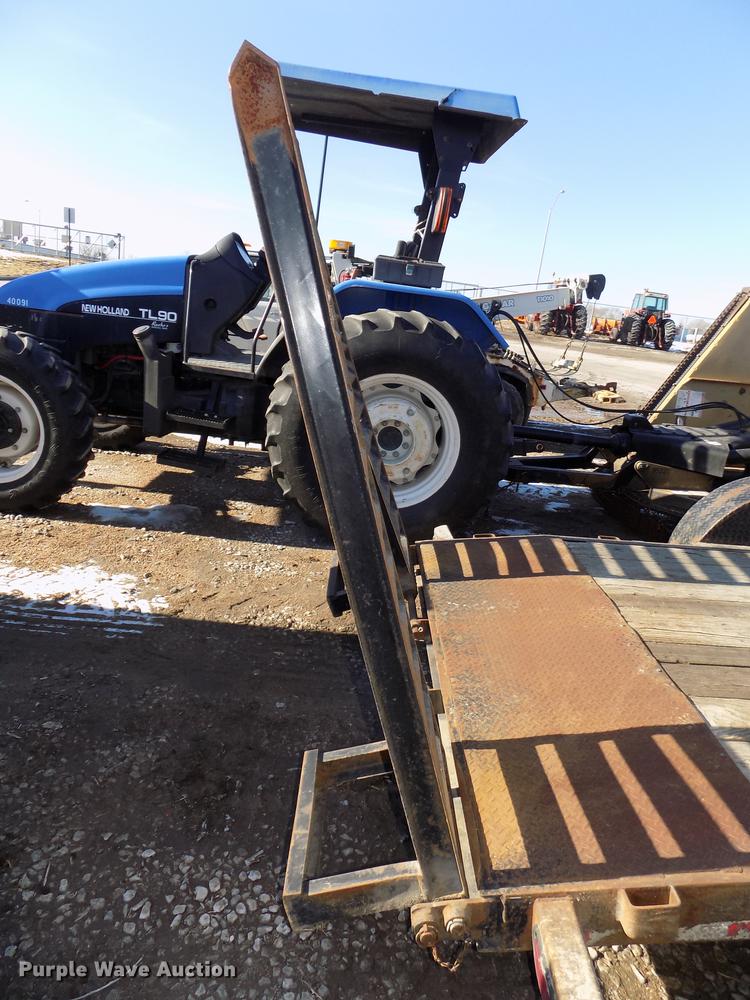 image for item DE7583 2002 Maclander 18TSLWB utility trailer