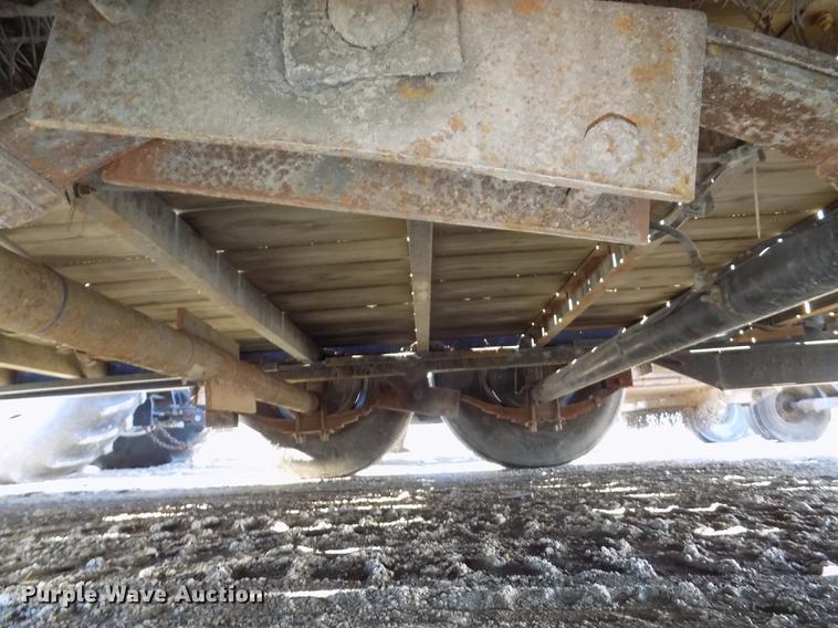 image for item DE7583 2002 Maclander 18TSLWB utility trailer