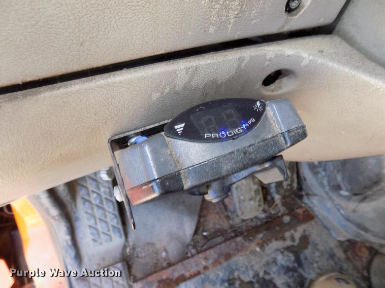 image for item DE7584 2001 Sterling L7500 dump truck