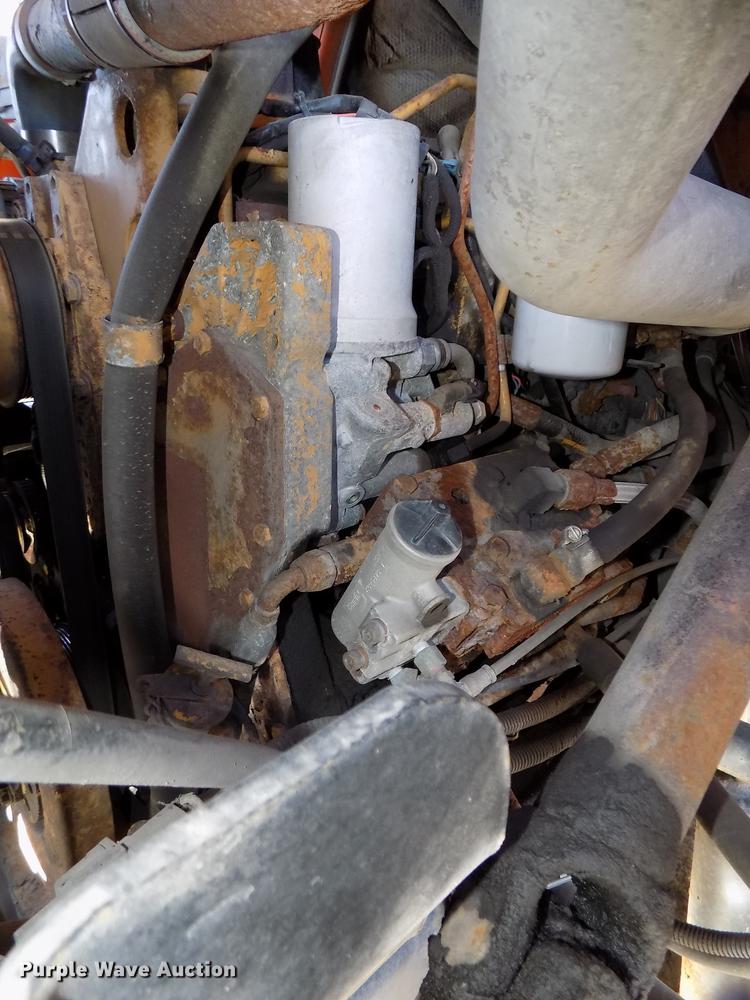 image for item DE7584 2001 Sterling L7500 dump truck