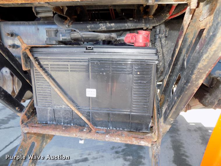 image for item DE7584 2001 Sterling L7500 dump truck