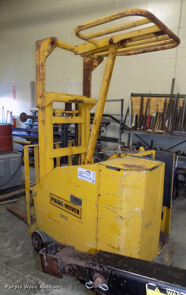 image for item DE7585 Prime Mover RC30 forklift