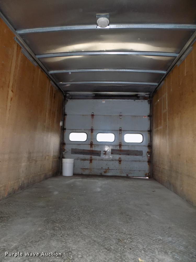 image for item DE7590 1999 GMC Savana G3500 box truck