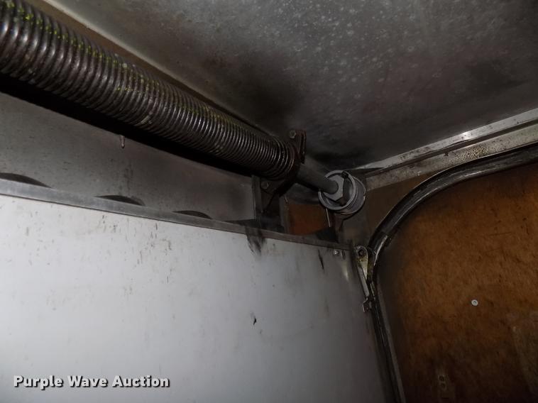 image for item DE7590 1999 GMC Savana G3500 box truck