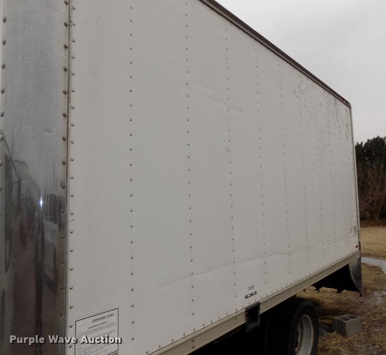 image for item DE7590 1999 GMC Savana G3500 box truck