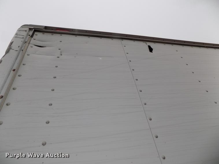 image for item DE7590 1999 GMC Savana G3500 box truck