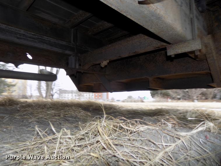 image for item DE7590 1999 GMC Savana G3500 box truck