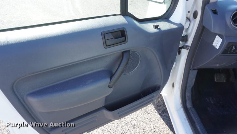 image for item DF7606 2012 Ford Transit Connect van