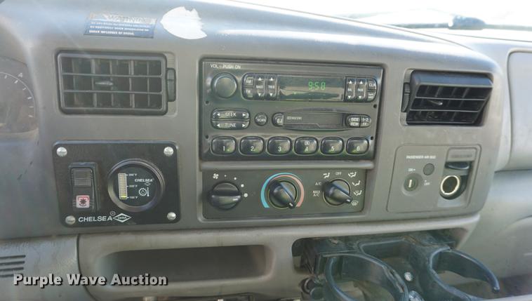 image for item DF7607 2001 Ford F550 Super Duty refuse truck