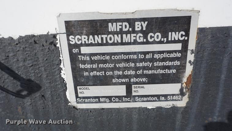 image for item DF7607 2001 Ford F550 Super Duty refuse truck