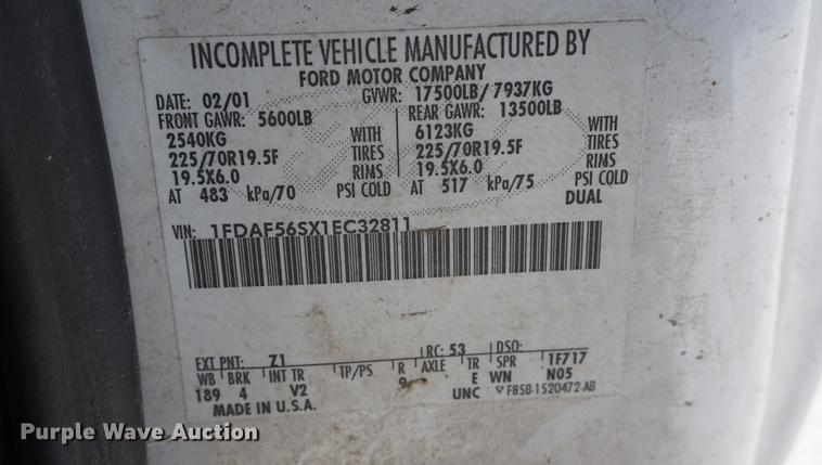 image for item DF7607 2001 Ford F550 Super Duty refuse truck