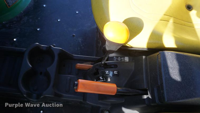 image for item DF7608 2012 John Deere 625i Gator utility vehicle