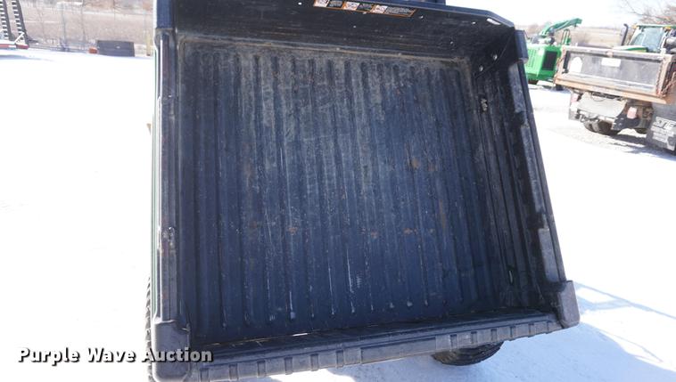 image for item DF7608 2012 John Deere 625i Gator utility vehicle