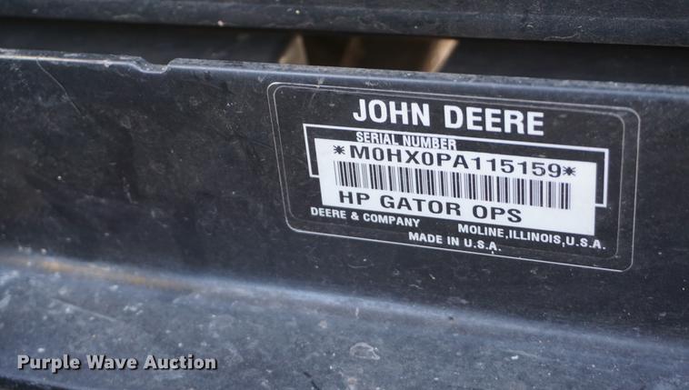 image for item DF7608 2012 John Deere 625i Gator utility vehicle