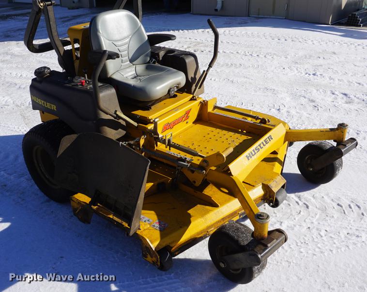 image for item DF7609 Hustler Super Z lawn mower