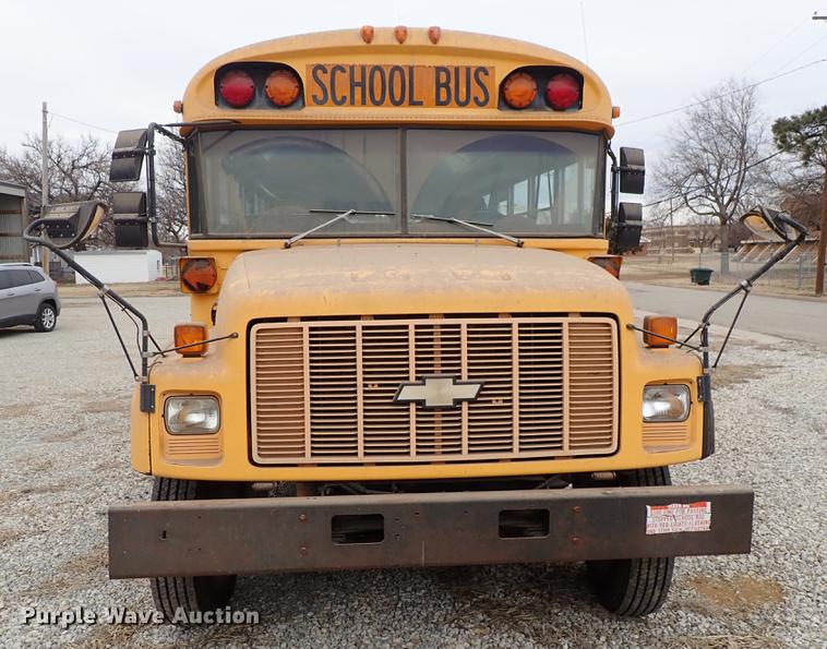 image for item DF8738 1996 Chevrolet B7 Bluebird school bus