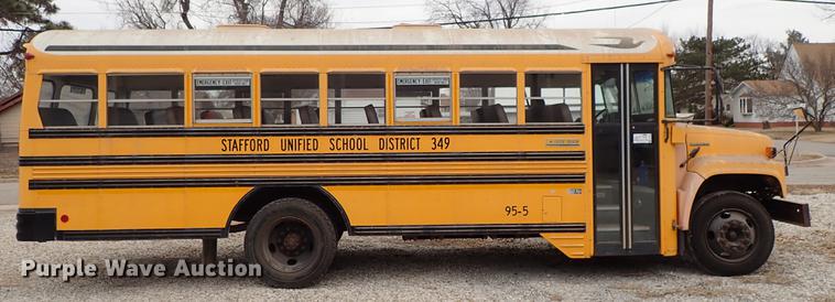 image for item DF8738 1996 Chevrolet B7 Bluebird school bus