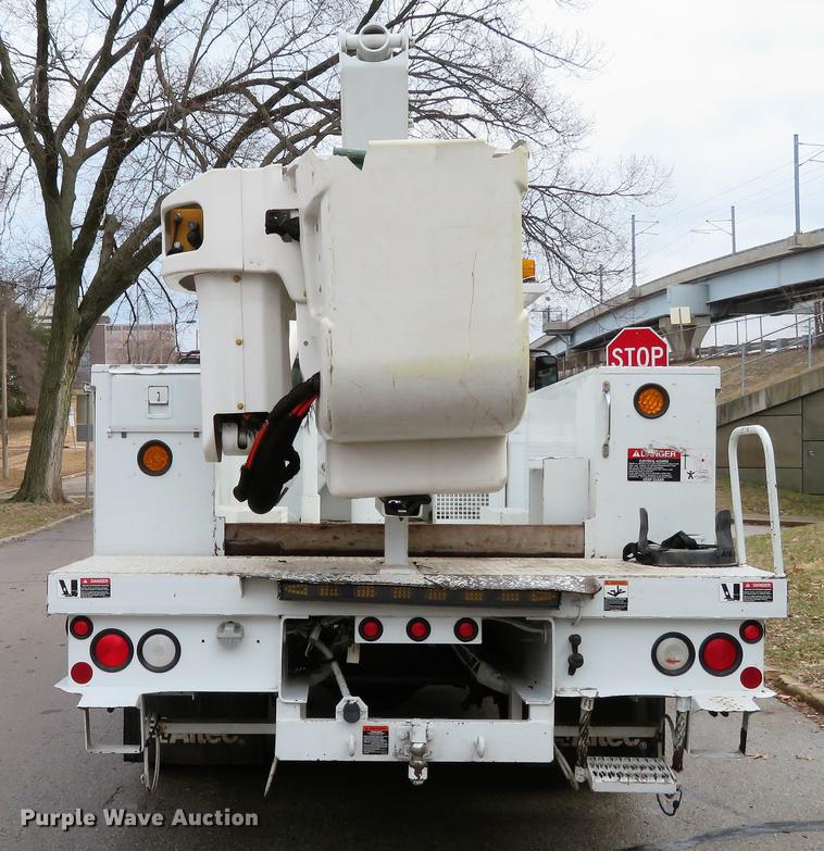 image for item DG3835 2008 Freightliner Business Class M2 bucket truck