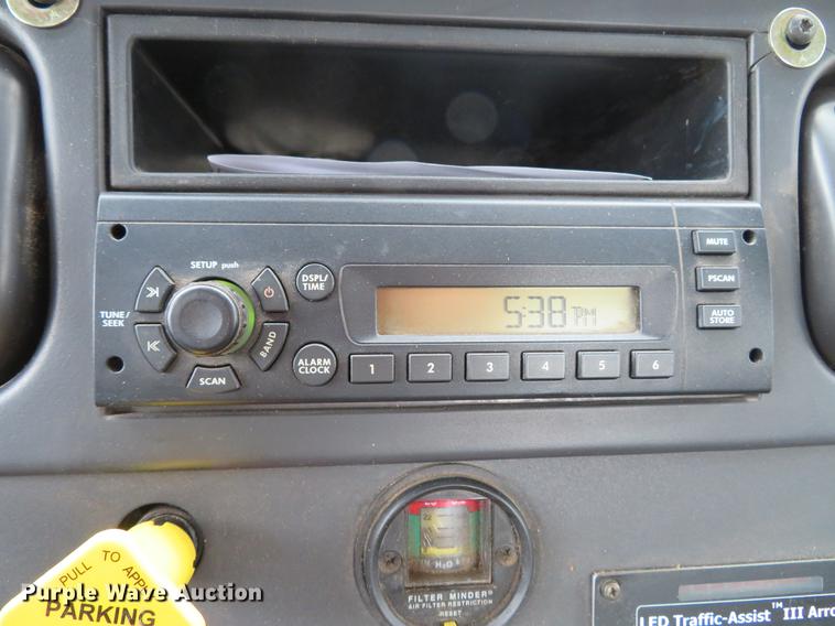 image for item DG3835 2008 Freightliner Business Class M2 bucket truck