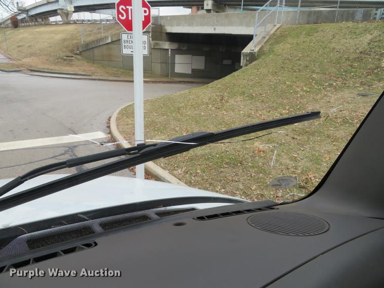 image for item DG3835 2008 Freightliner Business Class M2 bucket truck