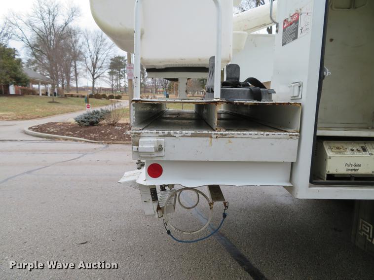 image for item DG3835 2008 Freightliner Business Class M2 bucket truck