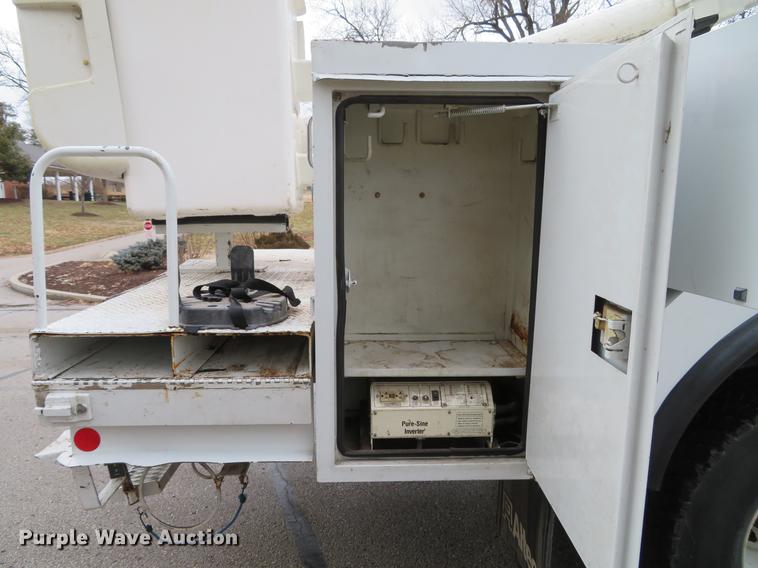 image for item DG3835 2008 Freightliner Business Class M2 bucket truck