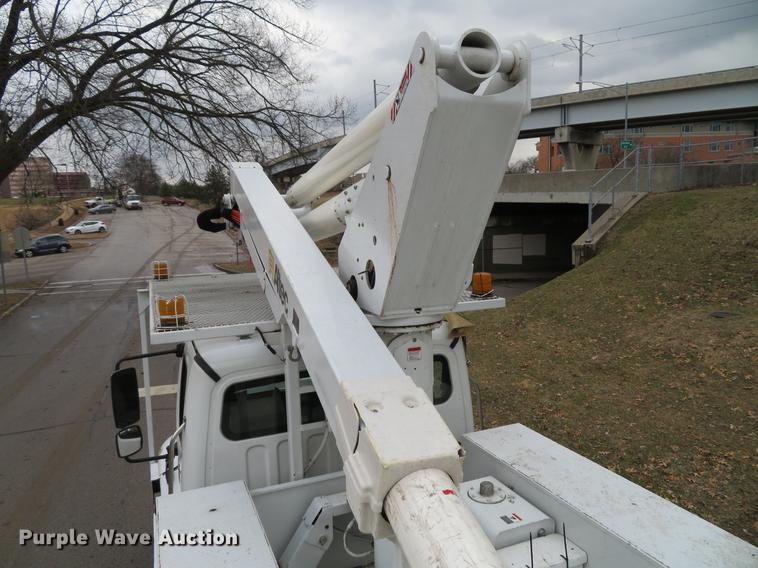 image for item DG3835 2008 Freightliner Business Class M2 bucket truck