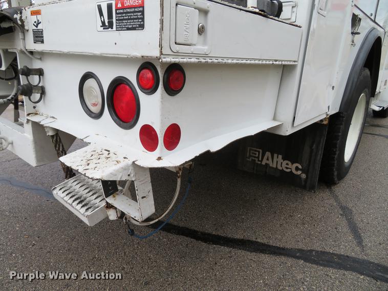 image for item DG3835 2008 Freightliner Business Class M2 bucket truck