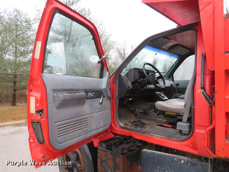 image for item DG3841 1991 Chevrolet Kodiak dump truck