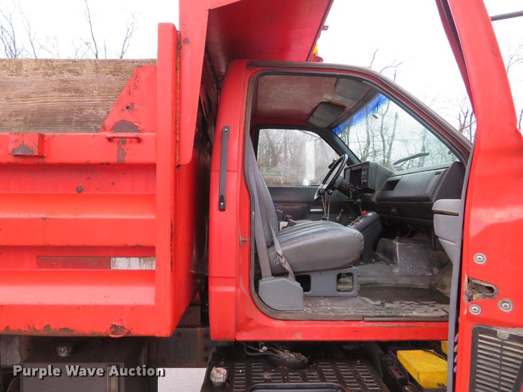 image for item DG3841 1991 Chevrolet Kodiak dump truck