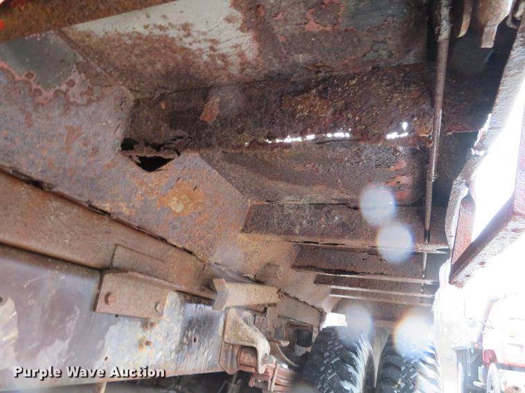 image for item DG3841 1991 Chevrolet Kodiak dump truck