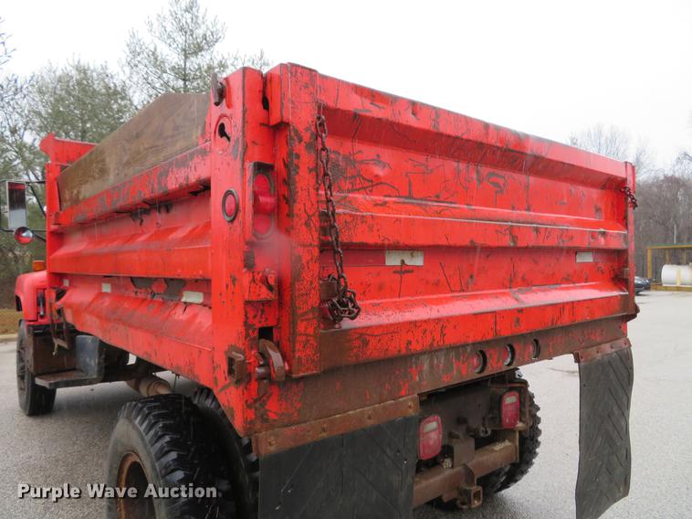 image for item DG3841 1991 Chevrolet Kodiak dump truck
