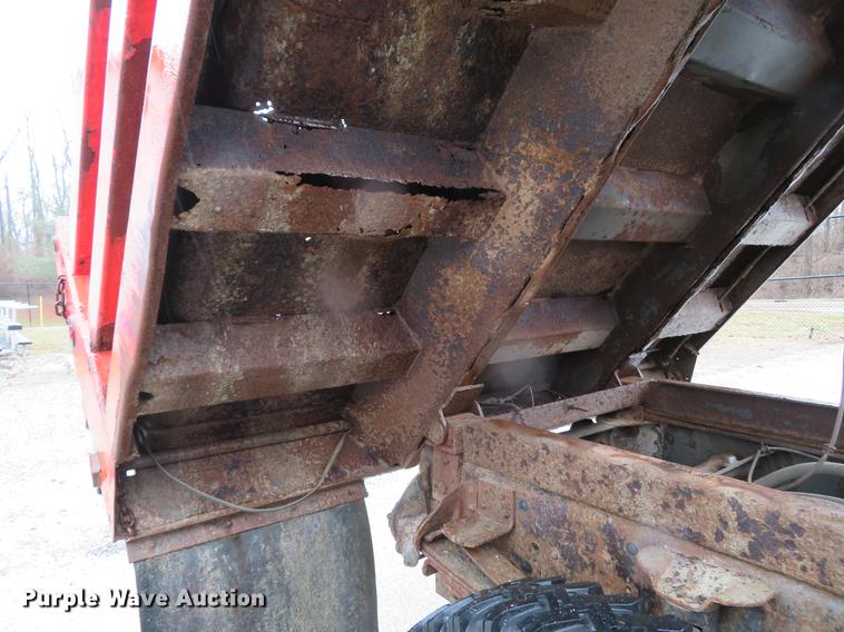 image for item DG3841 1991 Chevrolet Kodiak dump truck