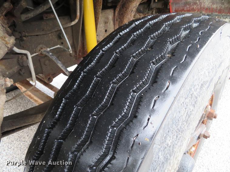 image for item DG3841 1991 Chevrolet Kodiak dump truck