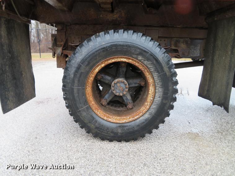 image for item DG3841 1991 Chevrolet Kodiak dump truck