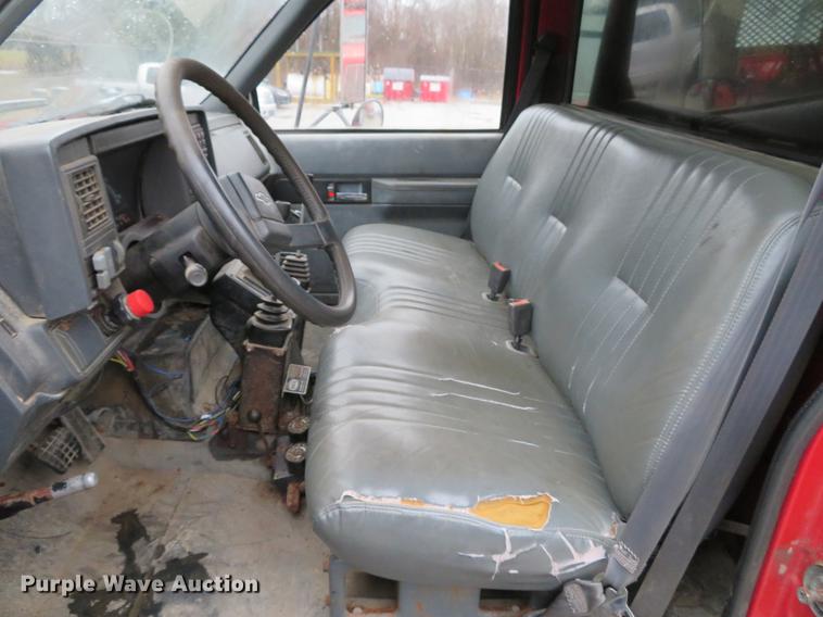 image for item DG3842 1997 Chevrolet C7500 dump flatbed truck