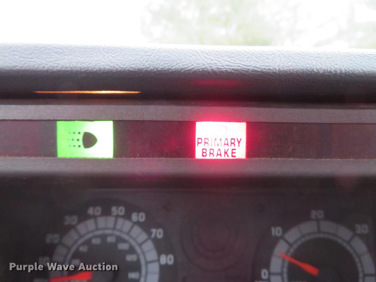 image for item DG3842 1997 Chevrolet C7500 dump flatbed truck