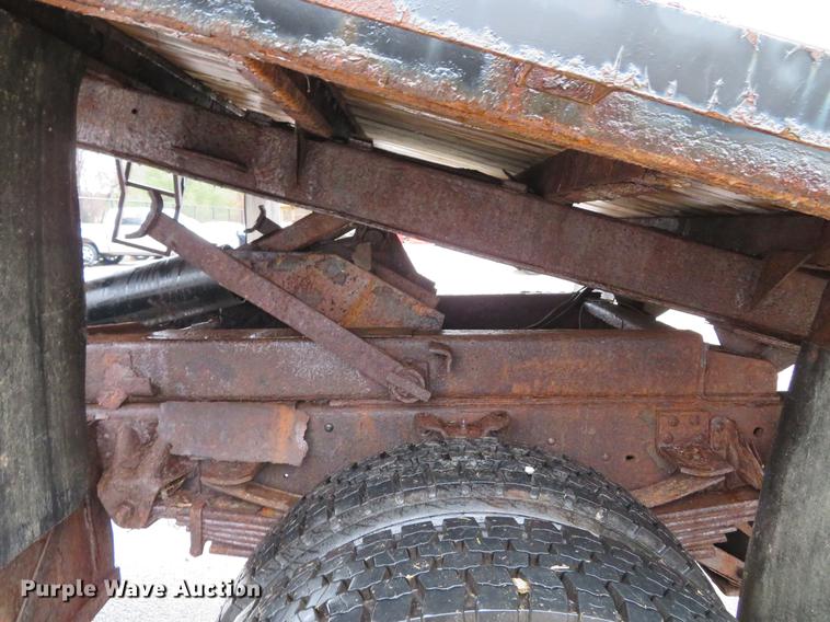 image for item DG3842 1997 Chevrolet C7500 dump flatbed truck