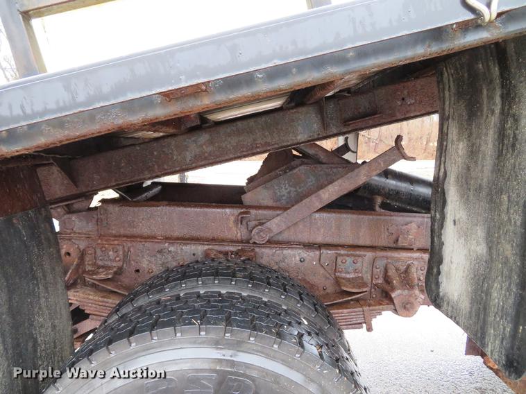 image for item DG3842 1997 Chevrolet C7500 dump flatbed truck