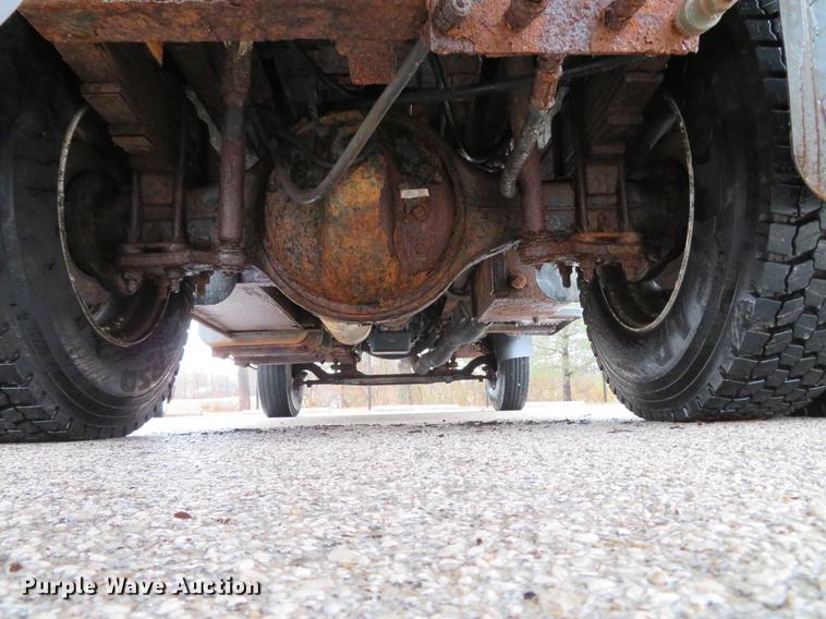 image for item DG3842 1997 Chevrolet C7500 dump flatbed truck