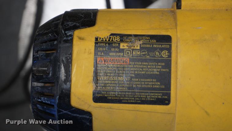 image for item DI9327 DeWalt tools