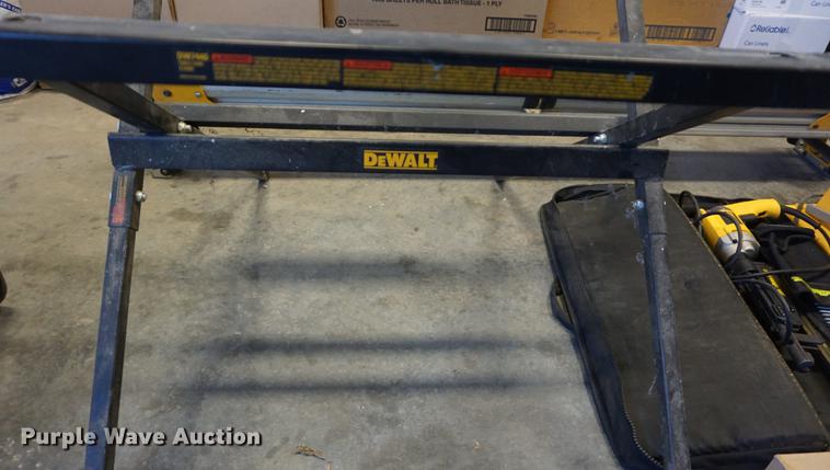 image for item DI9327 DeWalt tools