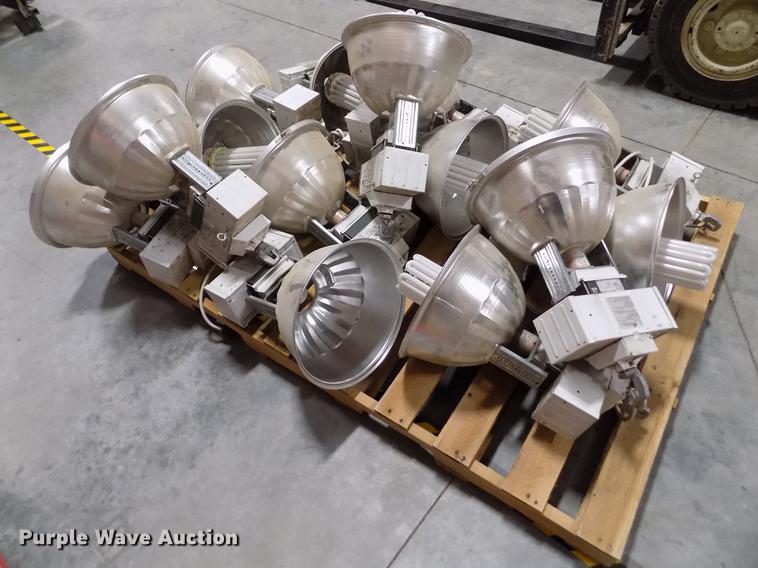 image for item DY9237 (24) Cooper Lighting high bay lights