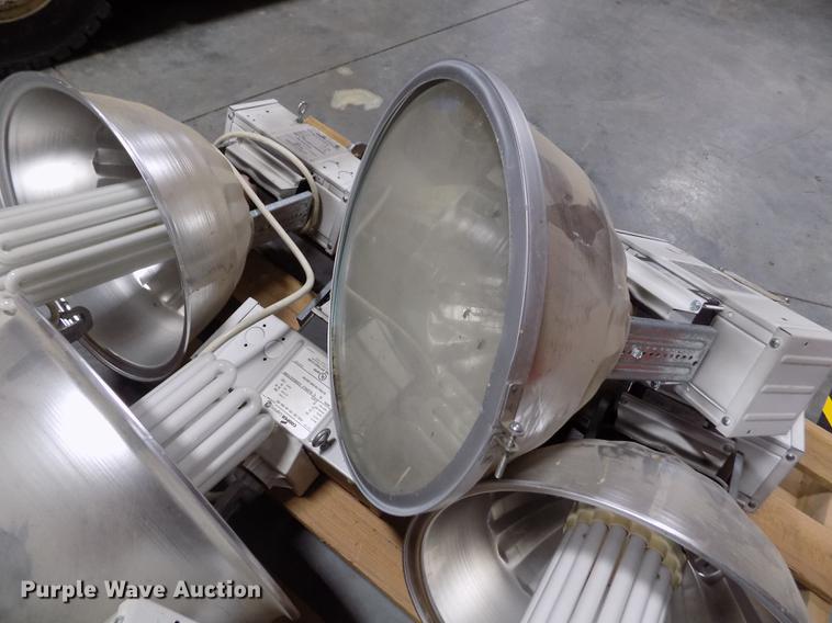 image for item DY9237 (24) Cooper Lighting high bay lights