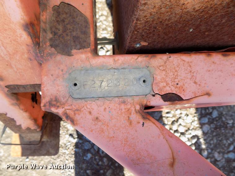 image for item DZ9635 2010 National Sign Arolite Curve 40 arrow board trailer